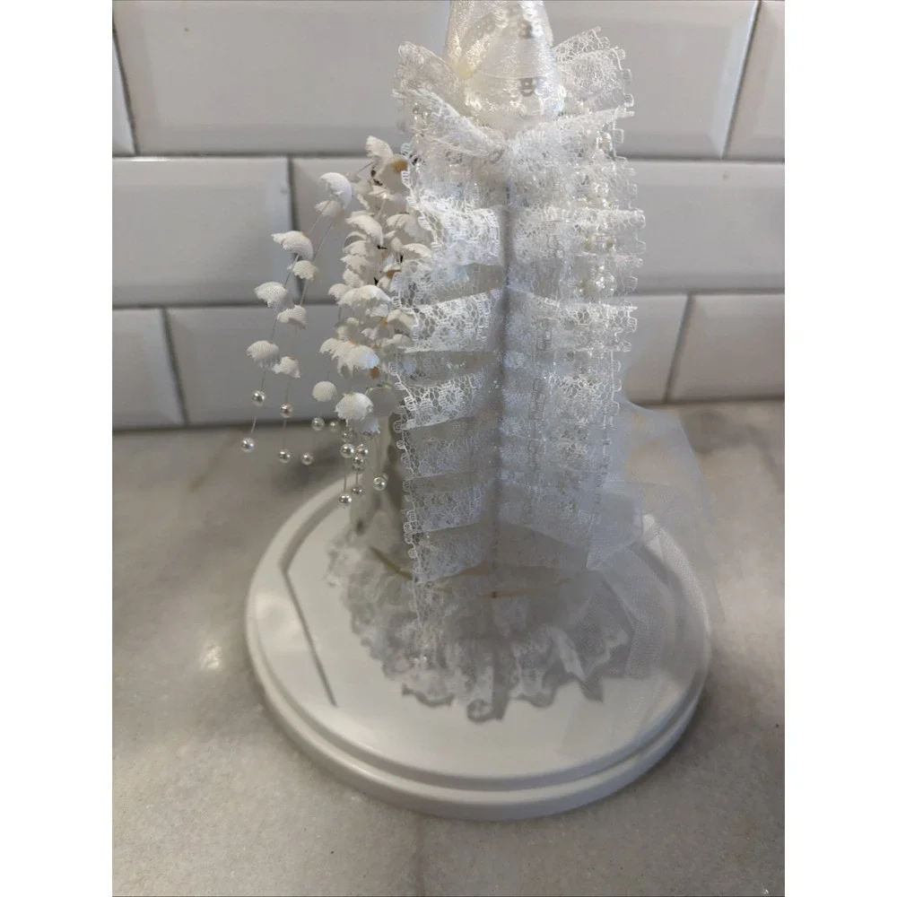 Vintage 1990's Wilton Designer Series Wedding Cake Topper Bride and Groom GW995